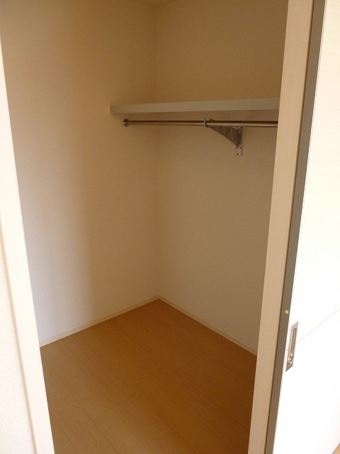 収納　※写真は別号室です。ご参考下さい。