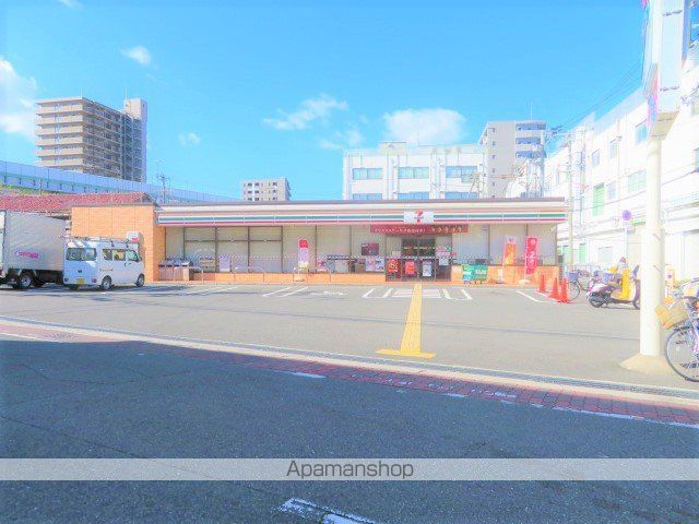 コンビニ　セブンイレブン（コンビニ）まで380m