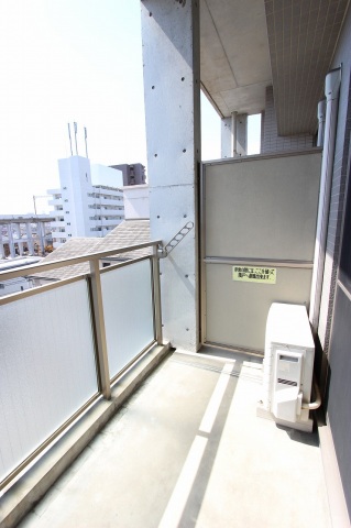 バルコニー　お問合せはシティホーム海田センター　082-821-2227