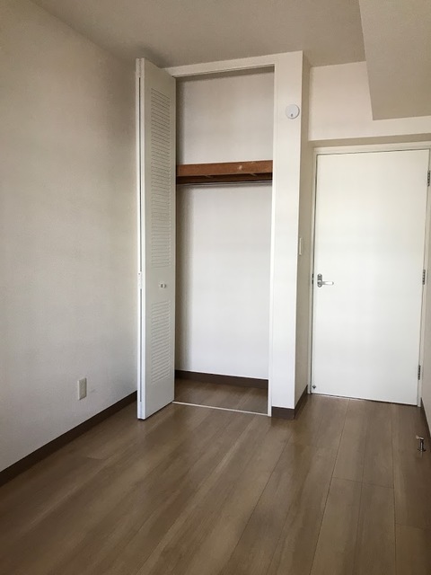 収納　洋室４．５帖