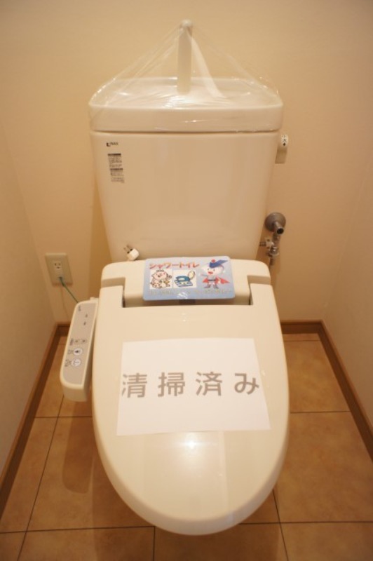 トイレ　図面と現状に相違がある場合には現状を優先