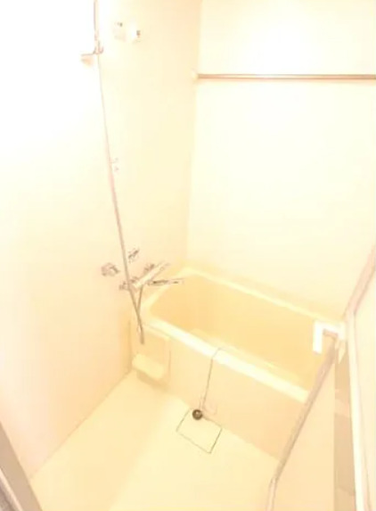 バス・シャワールーム　※別部屋の参考写真です。