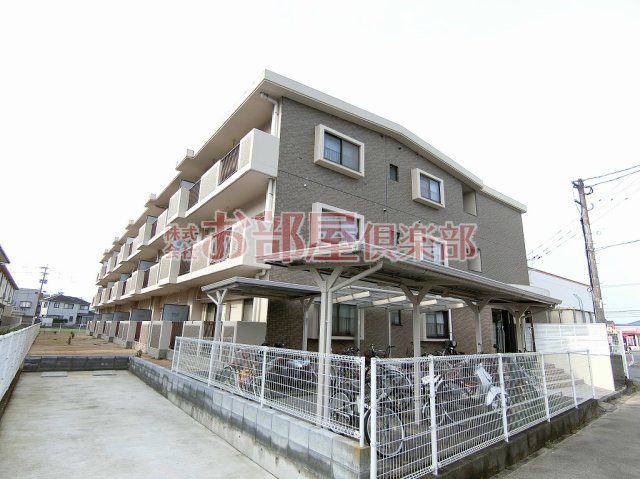 建物外観　外観は落ち着いています