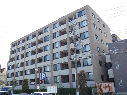 建物外観　建物外観　※2026年4月撮影の写真