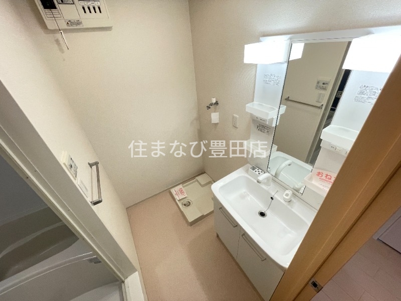 洗面設備　同型別部屋写真