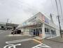 ドラックストア　ウエルシア新潟鳥原店（ドラッグストア）まで555m