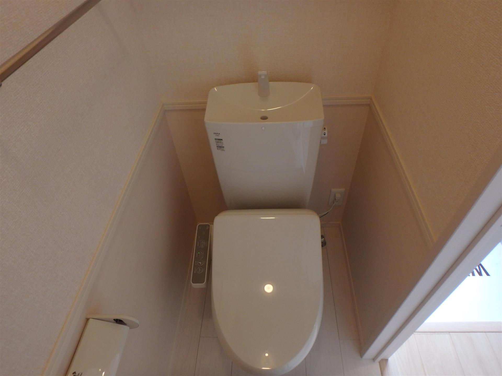 トイレ　清潔感のあるトイレです！