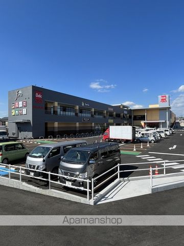 スーパー　ベルクフォルテ横浜川和町店（スーパー）まで447m