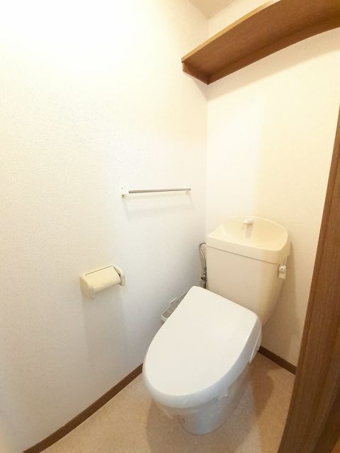 ハートフル鴨島 Bのトイレ写真