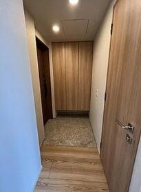 玄関　※別部屋参照