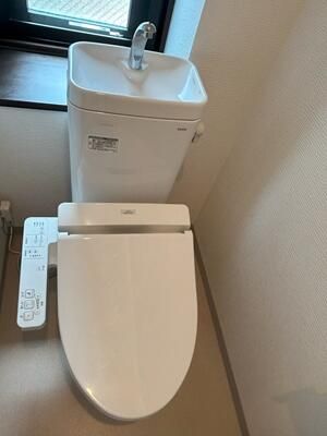 トイレ　シンプルで使いやすいトイレです