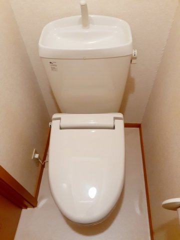 トイレ　トイレもきれいです