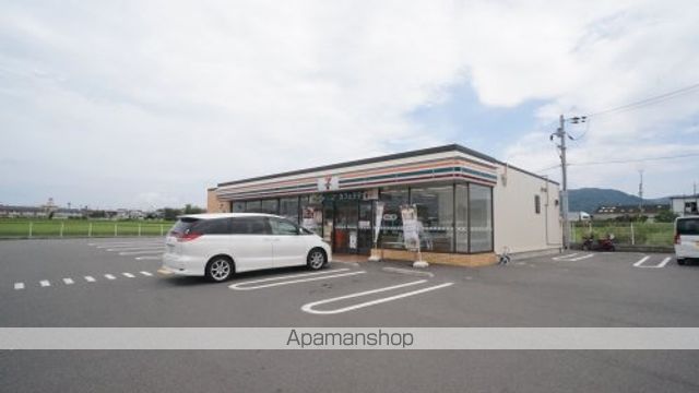 コンビニ　セブンイレブン　奈良神殿町店（コンビニ）まで549m
