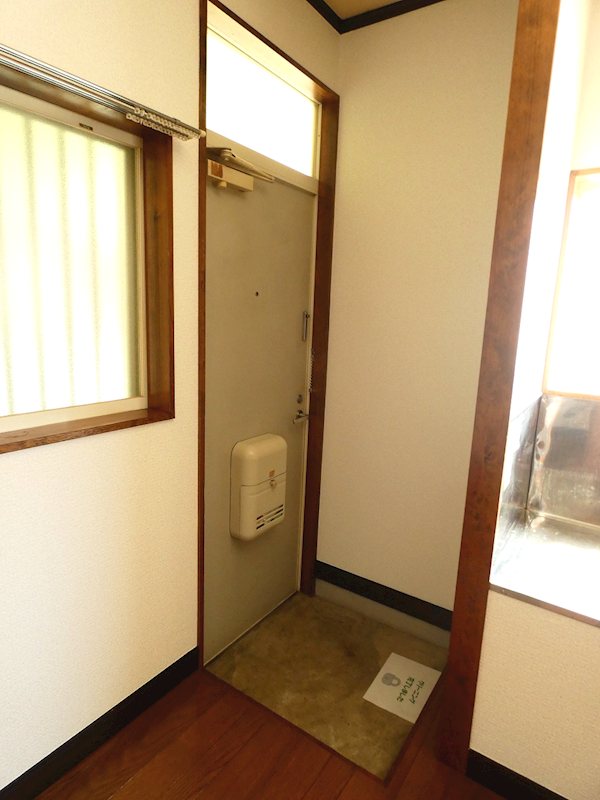 玄関　別号室写真使用