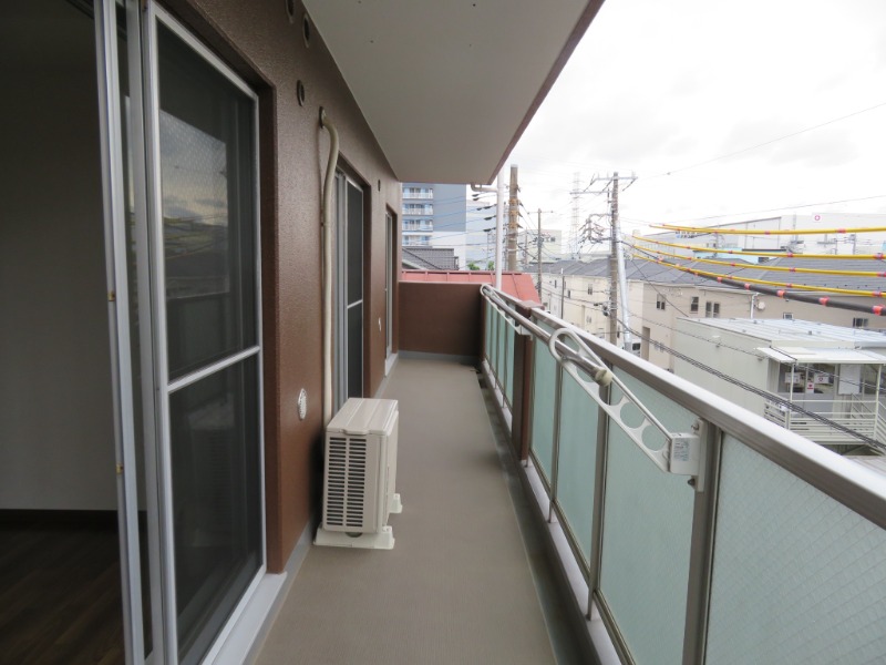 バルコニー　※別部屋写真参照