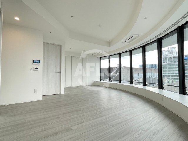 居室・リビング　Brillia Tower堂島　リビング