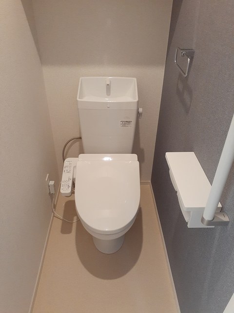 カーサ ミヤビ IIのトイレ写真