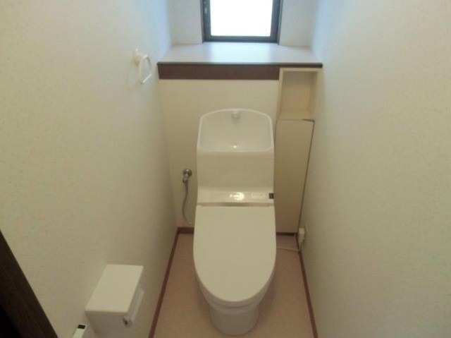 トクラハウスBのトイレ写真
