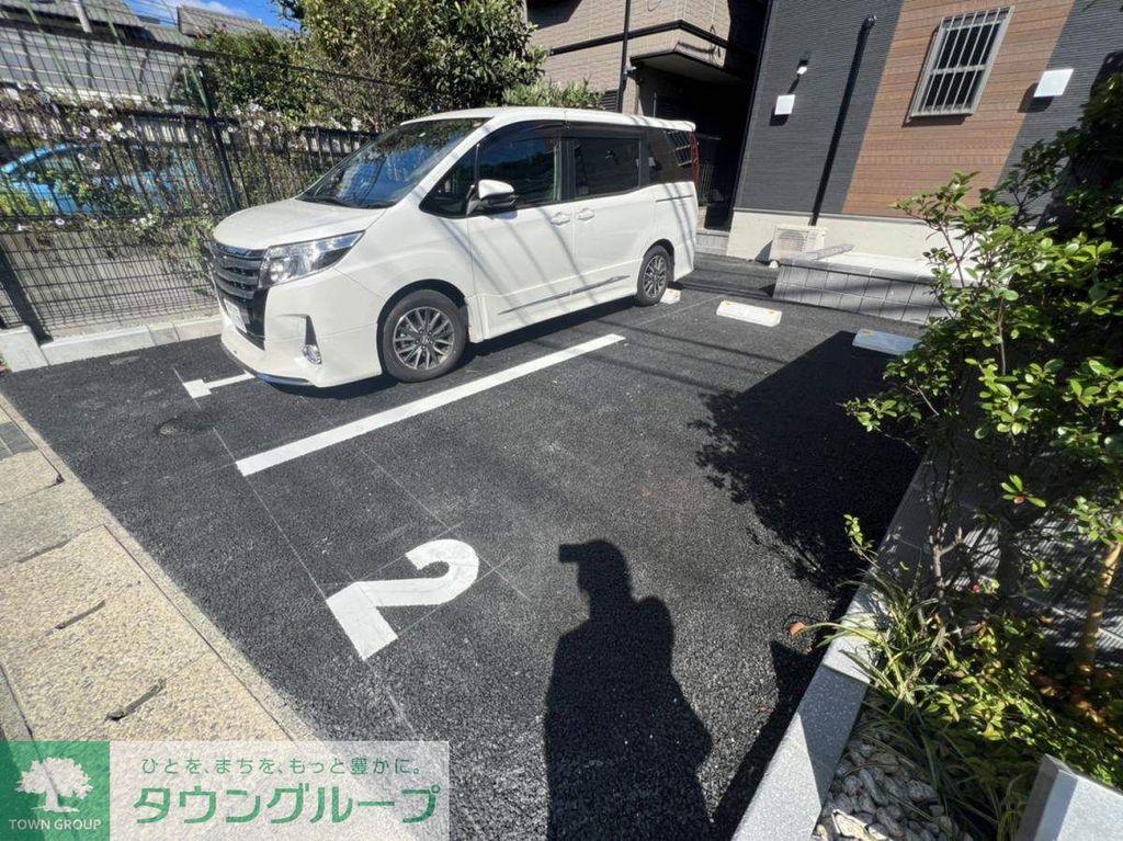 駐車場　駐車場