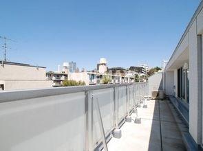 バルコニー　★《見学予約受け付け中》設備充実のハイグレード賃貸マンショ