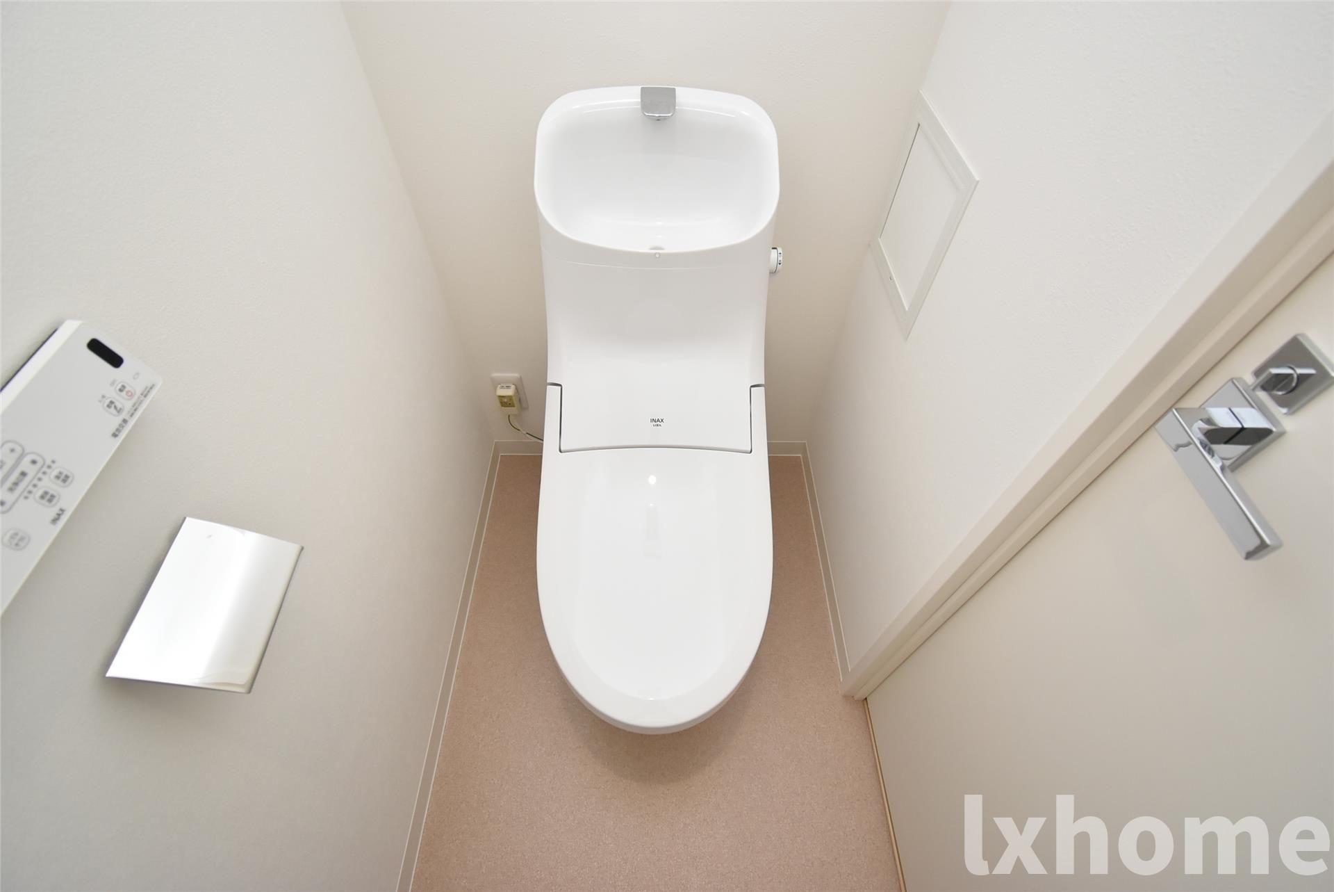 トイレ　清潔感のあるトイレです