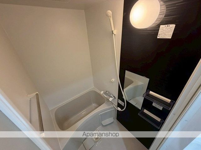 地下鉄千日前線 今里駅 徒歩4分 9階建 築7年の風呂写真