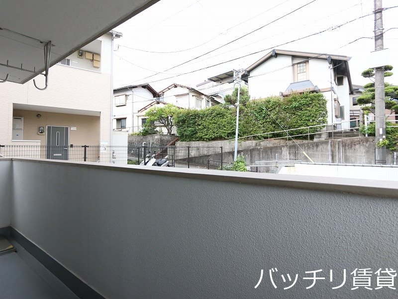 バルコニー　別号室の画像。現況を優先します。