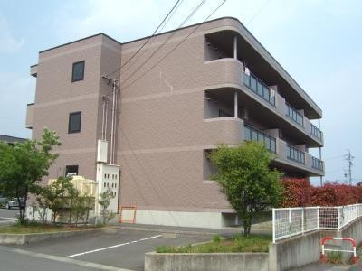 3DK Mansion in Nagano, Nagano