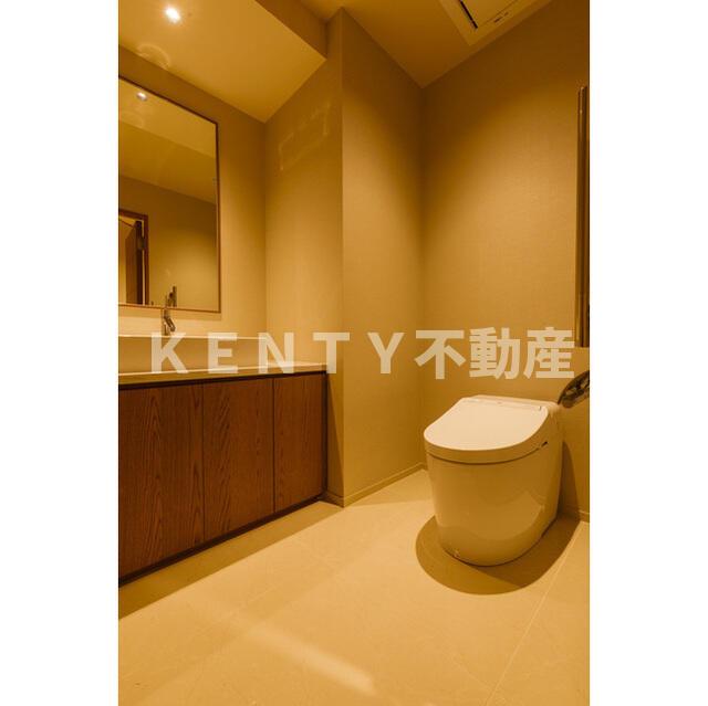 トイレ　トイレもきれいです