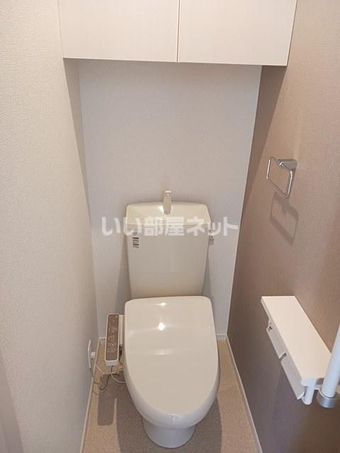 ホワイトルーム恩地のトイレ写真