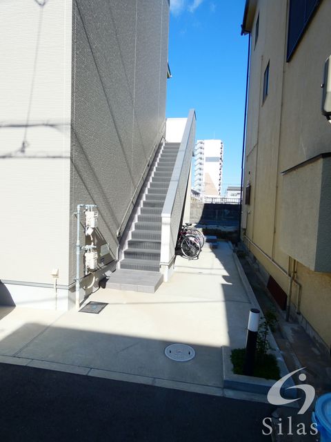 ＪＲ片町線 放出駅 徒歩6分 2階建 築10年の外観写真