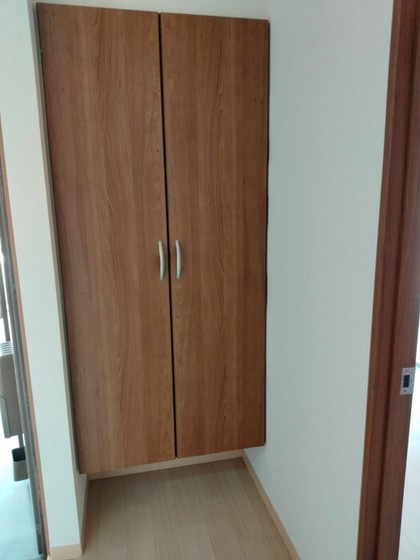 大林マンションの玄関写真