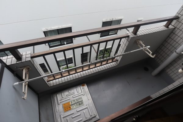京王線 仙川駅 徒歩4分 3階建 築38年の内装写真