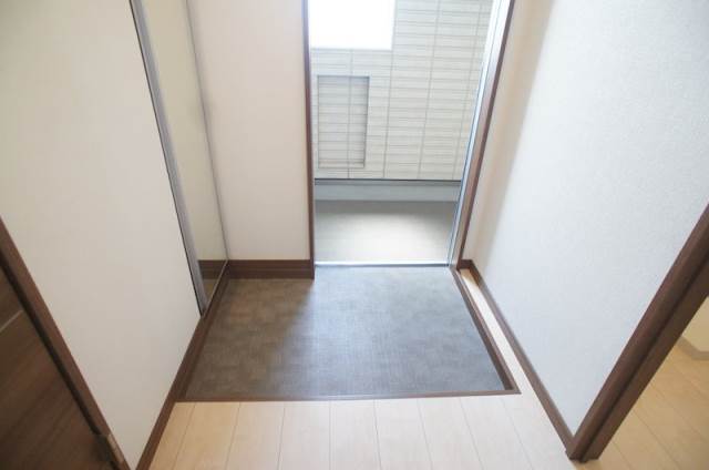 玄関　同型仕様
