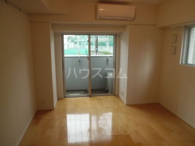 プラウドフラット荻窪IIの居間写真