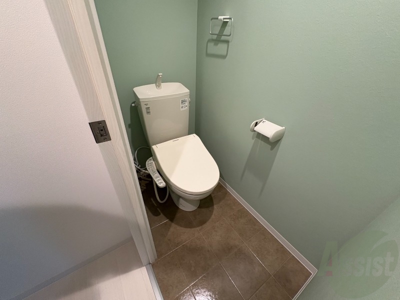 トイレ　トイレです。ウォシュレット付を探している方、おすすめです。