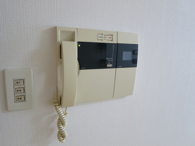 セキュリティ　インターホン完備♪
