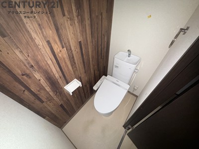 トイレ　ウォシュレット付きのトイレで！