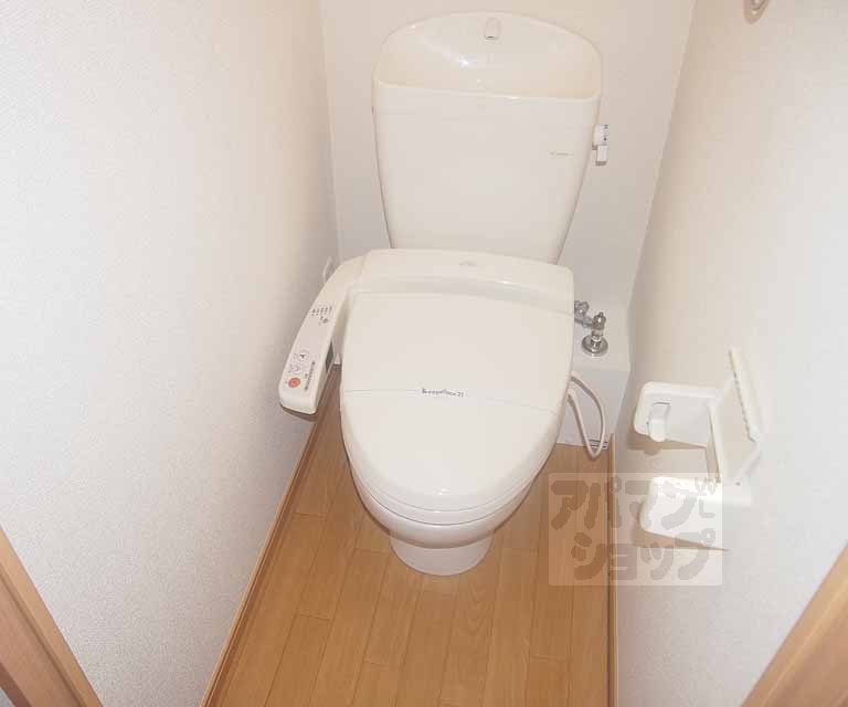 レオパレス京都十条のトイレ写真