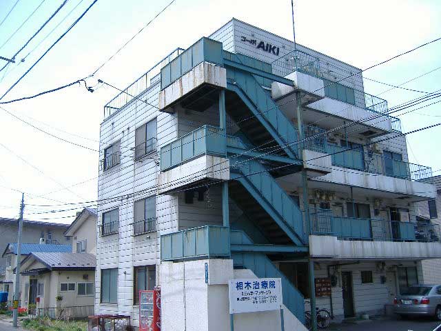 函館市湯川町のマンションの建物外観