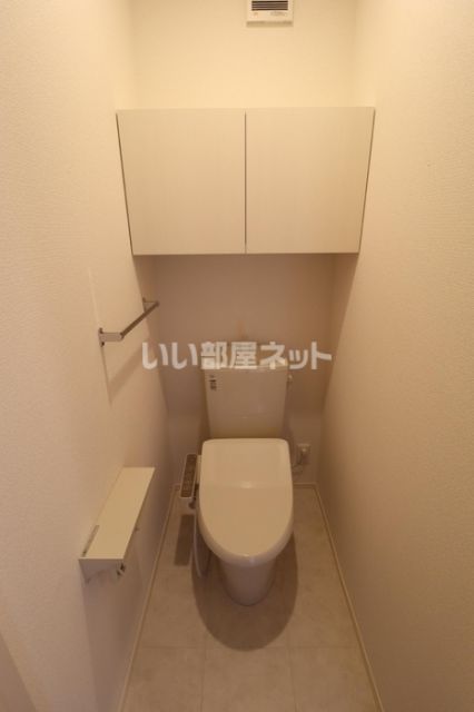 【セリシール　エストのトイレ】
