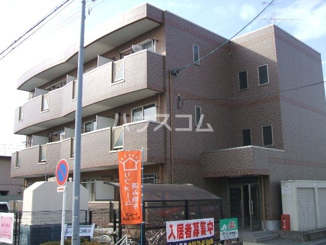 安城市今本町のマンションの建物外観