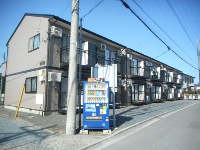 あるゾウパレス本町の建物外観