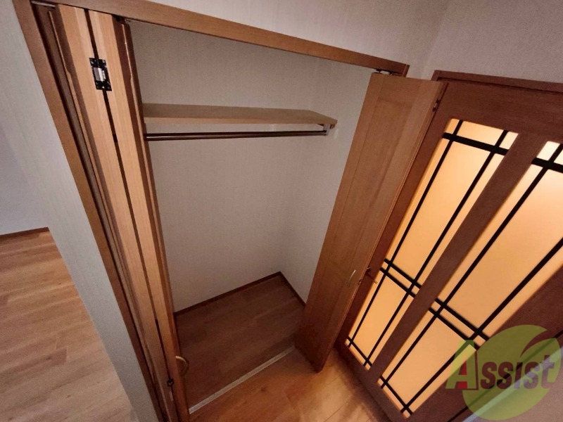 収納　収納もバッチリあるのでお部屋が片付きますよ！