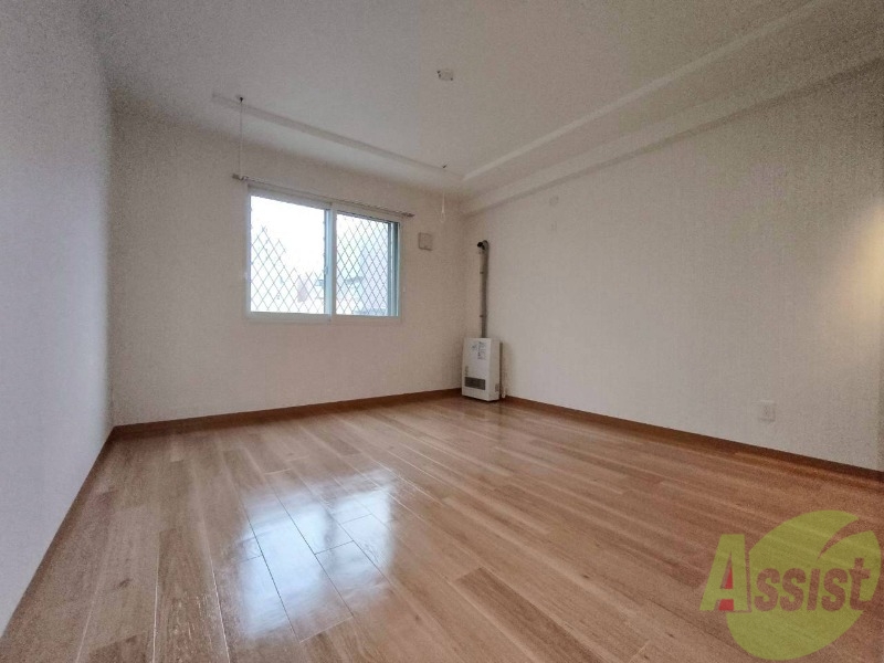 居室・リビング　広くてキレイなお部屋が広がっていて、充実した生活が送れそう。