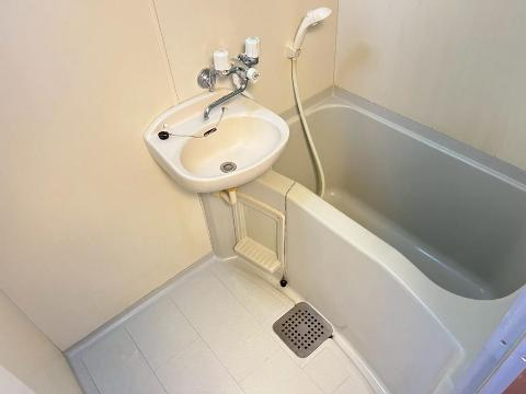 バス・シャワールーム　バス