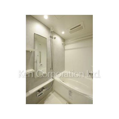 バス・シャワールーム　同タイプ4階のお部屋を撮影。仕様が異なることがあります。