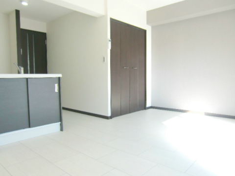 居室・リビング　画像同室タイプ参照