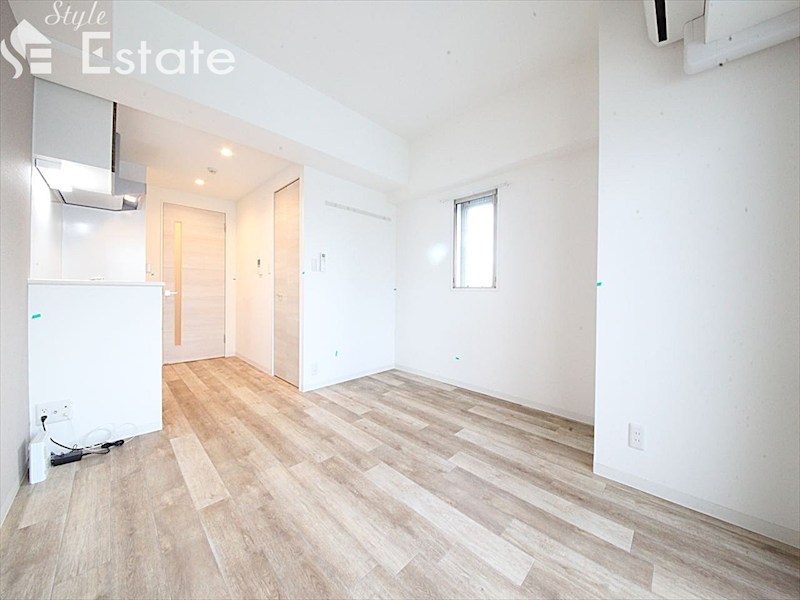 居室・リビング　内装