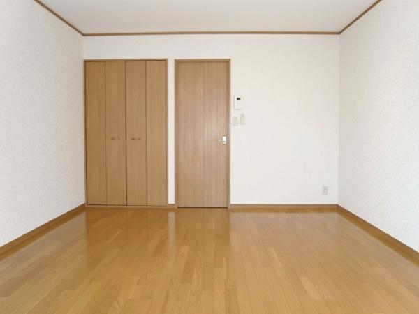 居室・リビング　内装